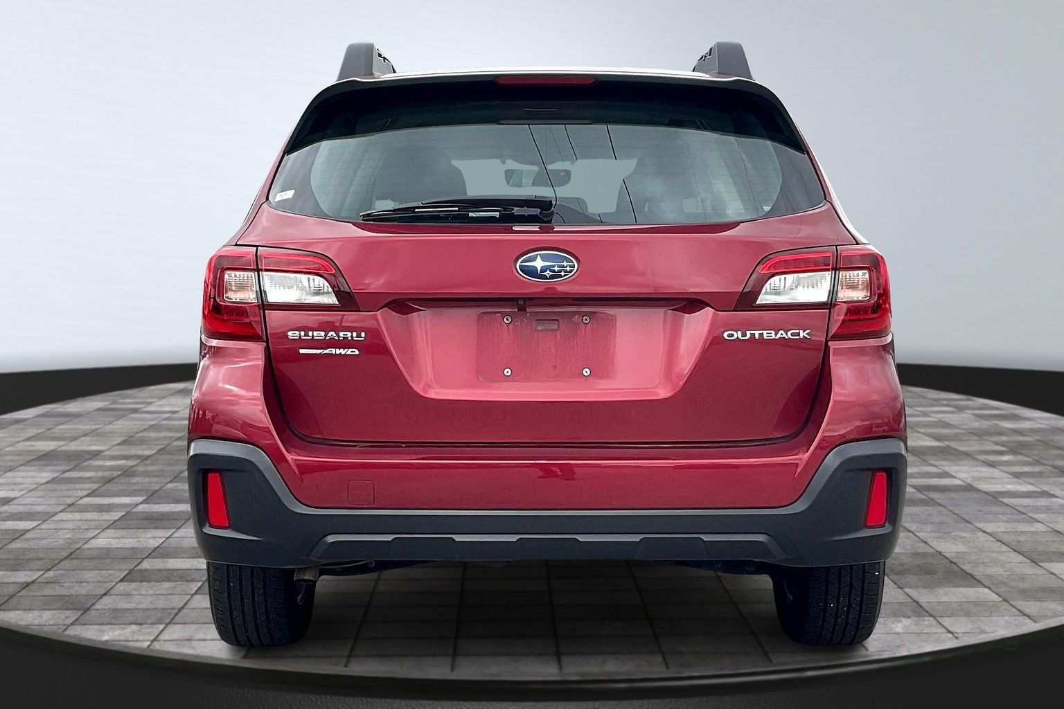 2018 Subaru Outback 2.5i photo 3
