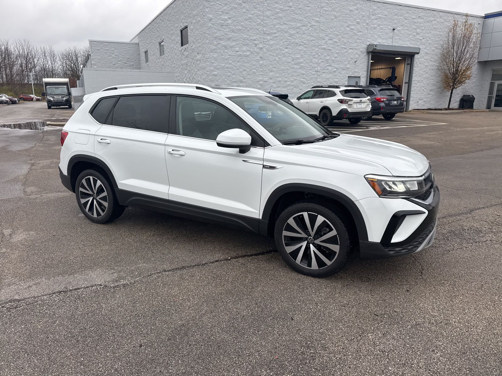 2023 VOLKSWAGEN TAOS - Image 8