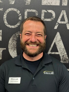 Staff member Jared Anderson from ID_401f28eb0bf3