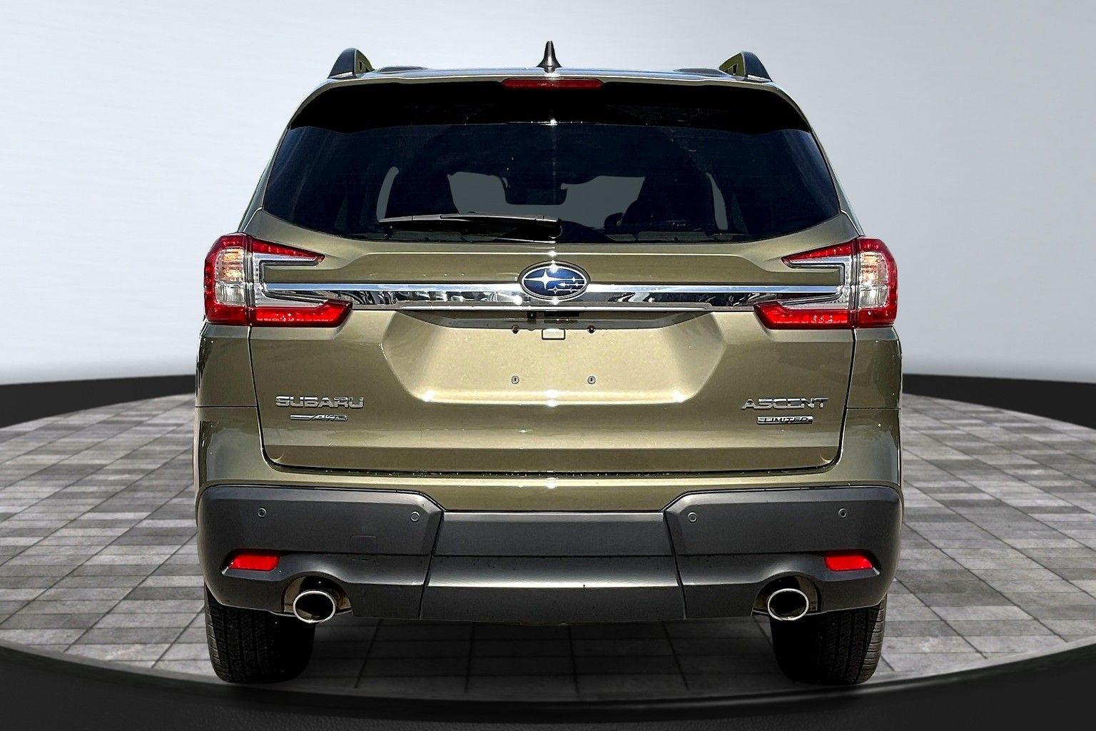 2023 Subaru Ascent Limited photo 4