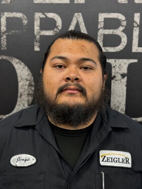 Staff member Jorge Lopez from ID_50a81bd636ed