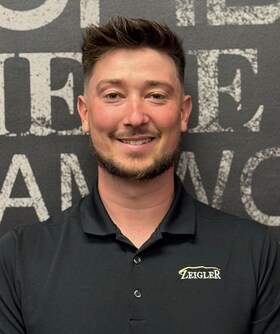 Staff member Addison Martin from ID_321a921c0f24