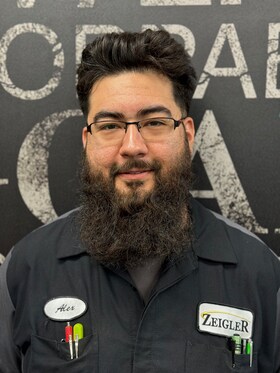 Staff member Alex Medina from ID_50a81bd636ed
