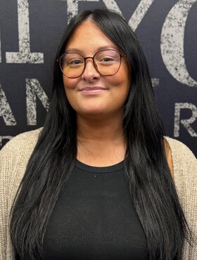 Staff member Nicole Brown from ID_a922865fe42b