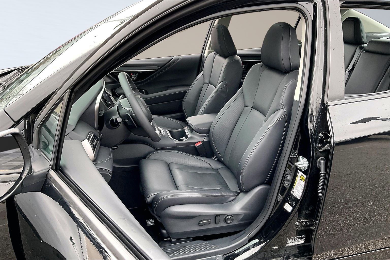 2025 SUBARU LEGACY - Image 26