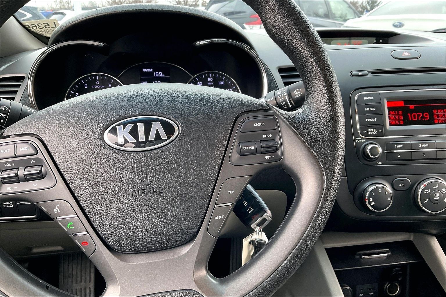 2014 KIA FORTE - Image 19