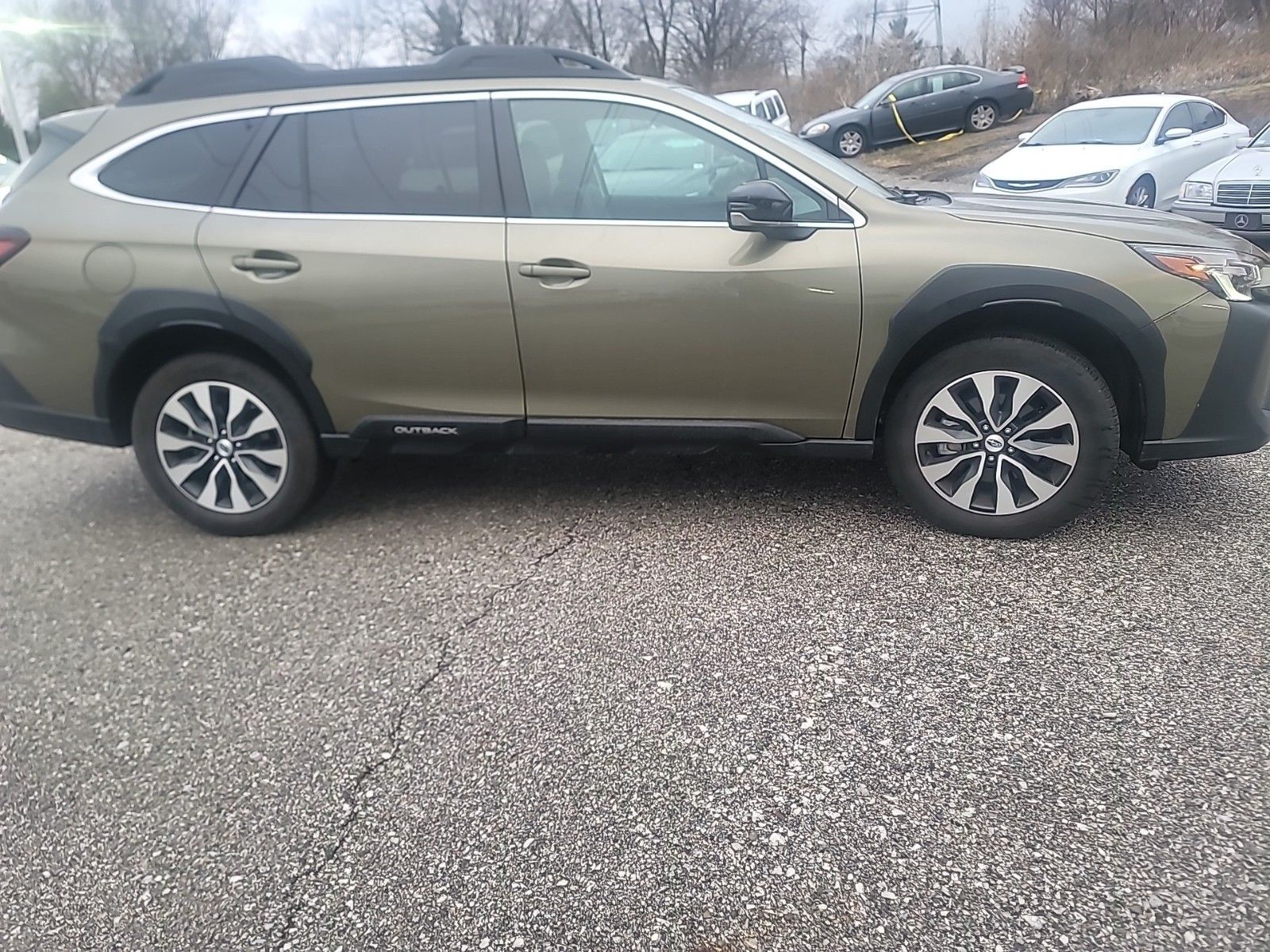 2024 SUBARU OUTBACK - Image 10