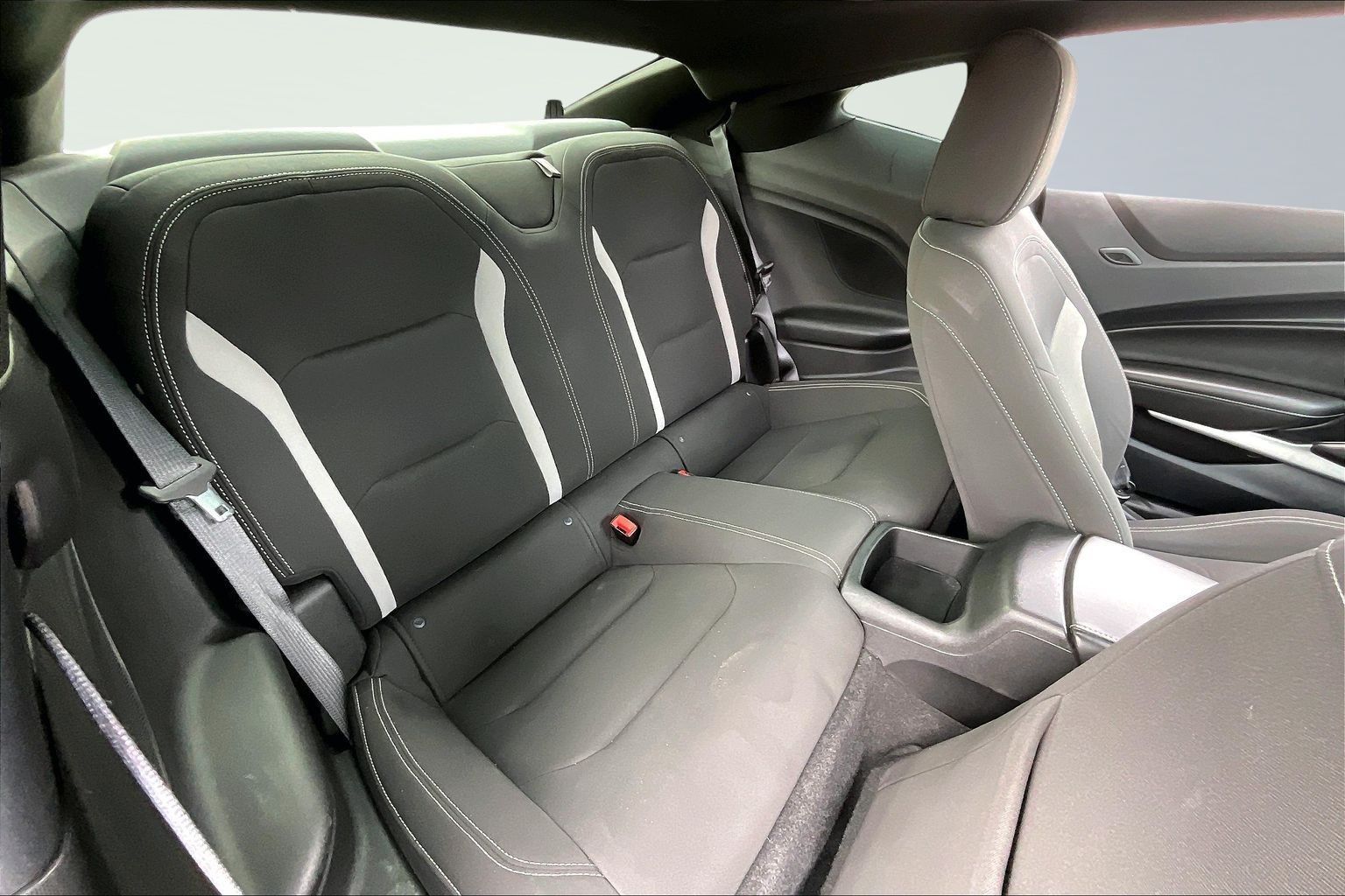 2018 CHEVROLET CAMARO - Image 27