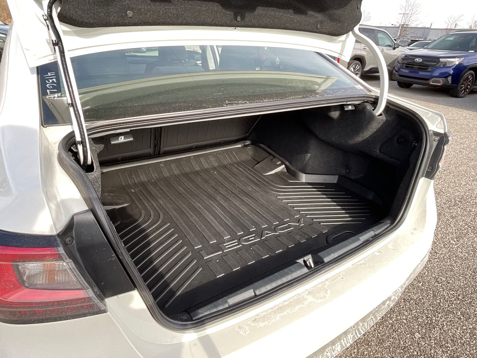 2025 SUBARU LEGACY - Image 37