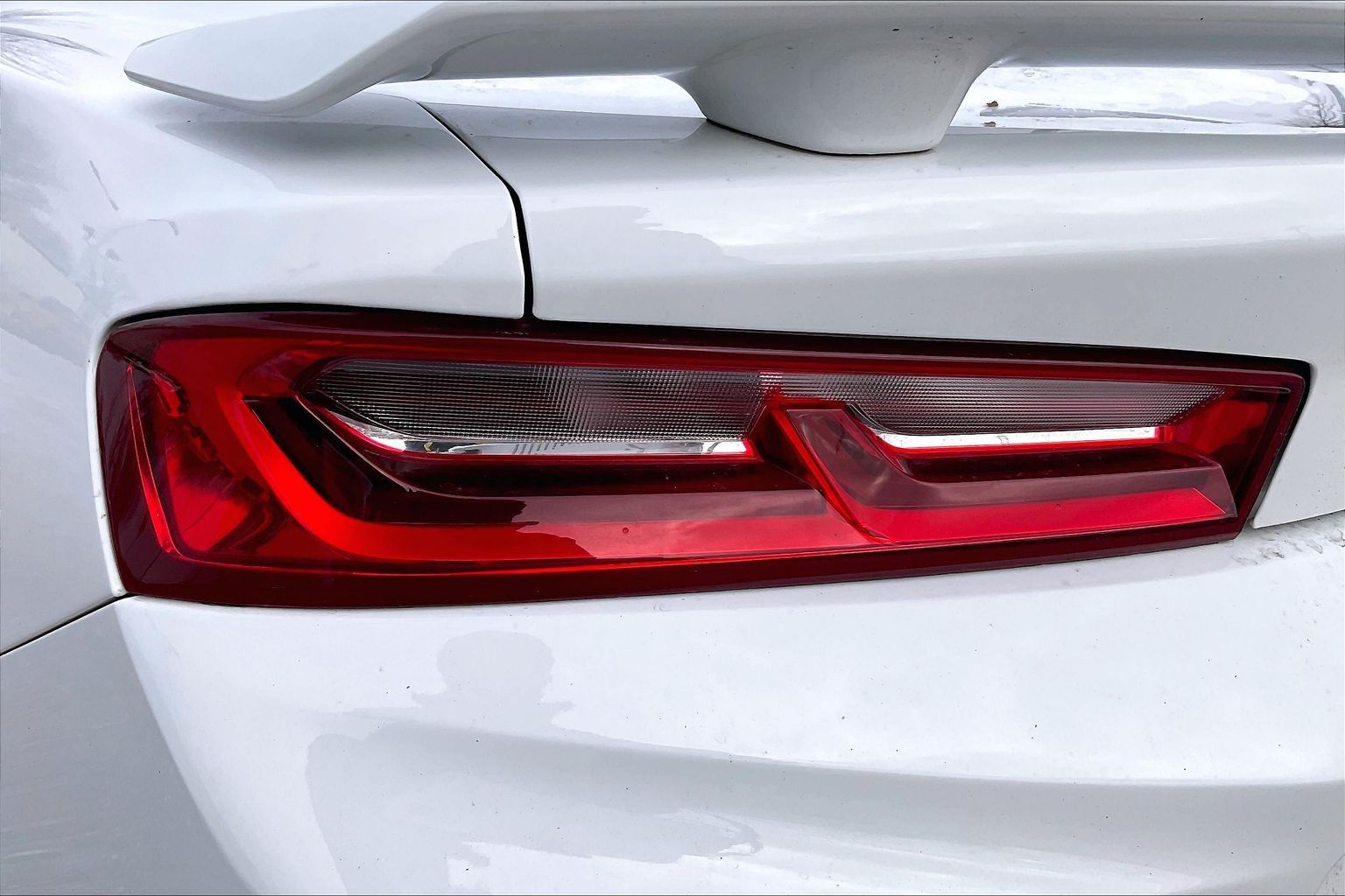 2018 CHEVROLET CAMARO - Image 30