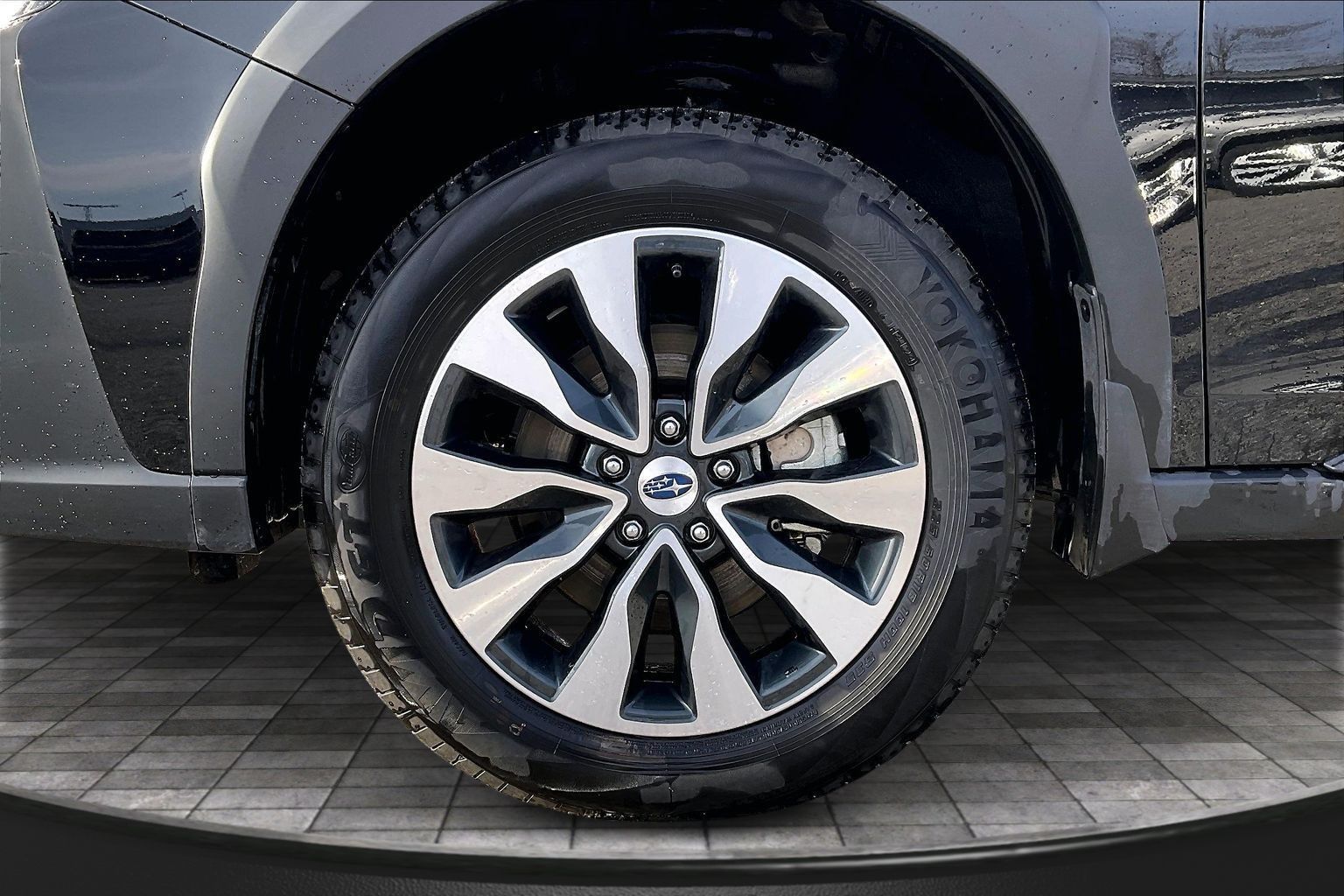 2025 SUBARU OUTBACK - Image 8