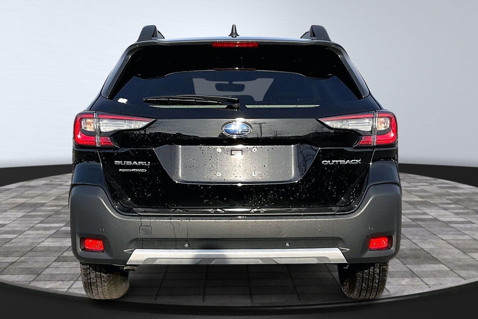 2025 SUBARU OUTBACK - Image 4