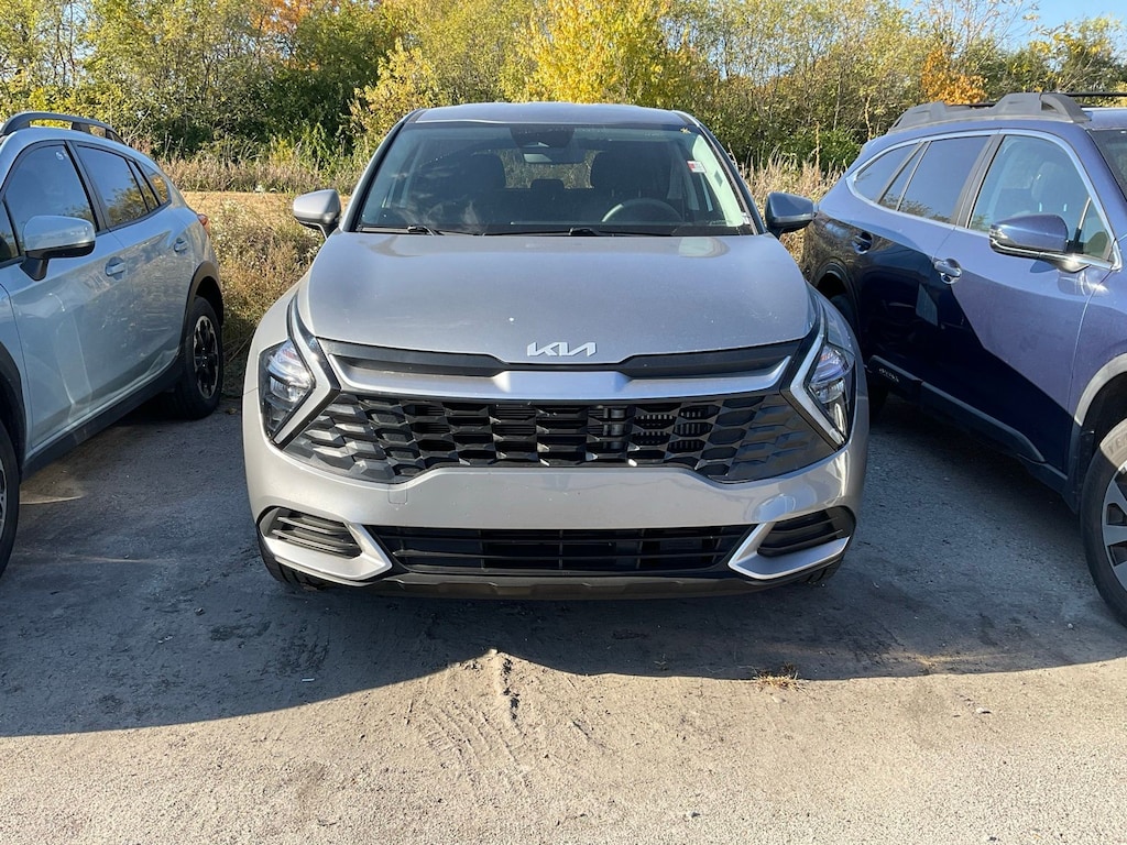 Used 2023 Kia Sportage Hybrid LX SUV