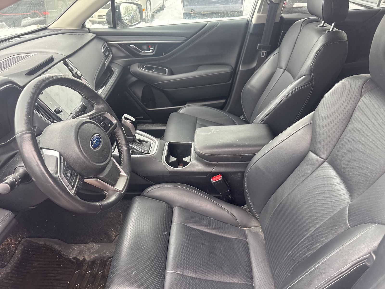 2024 SUBARU OUTBACK - Image 14