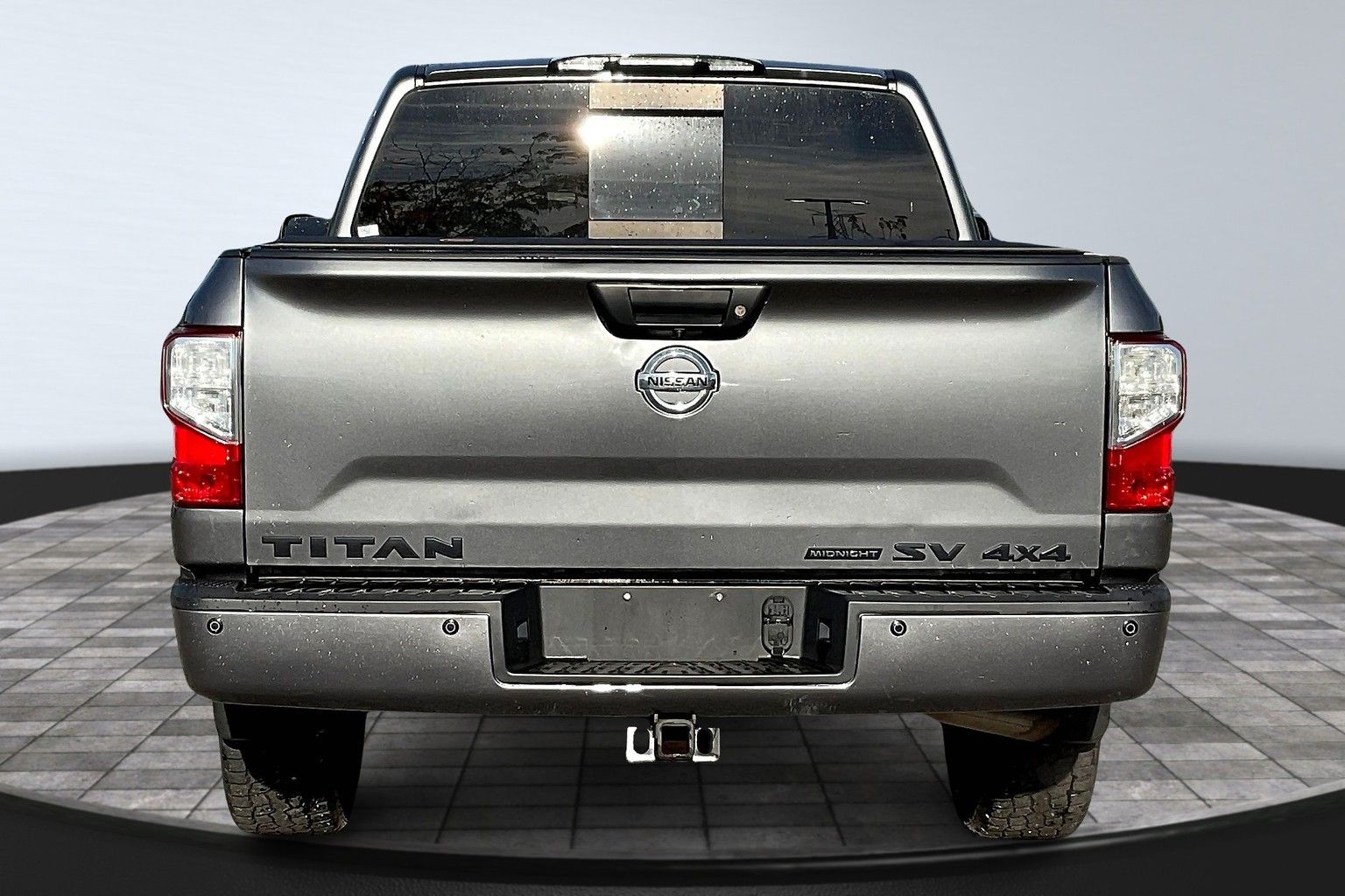 2018 Nissan Titan SV photo 4