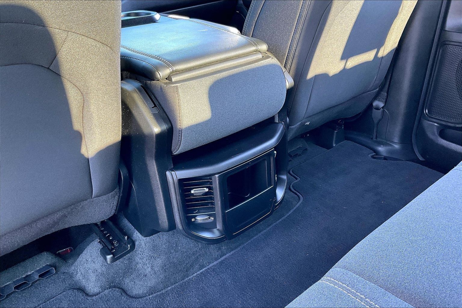 2023 RAM 1500 - Image 23