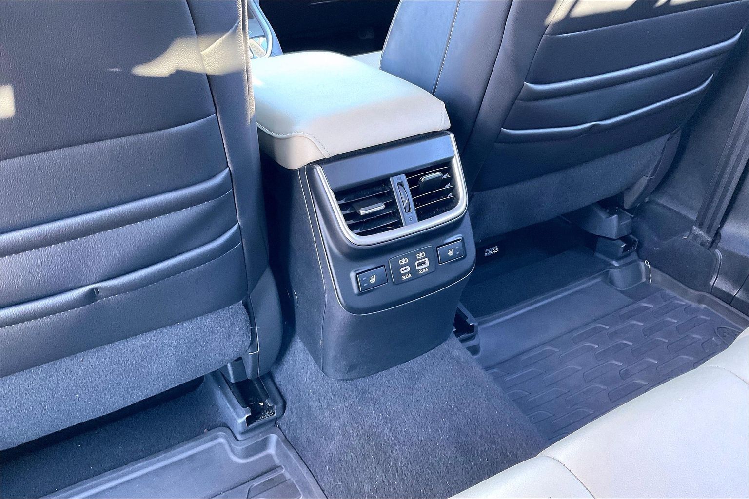 2025 SUBARU OUTBACK - Image 24