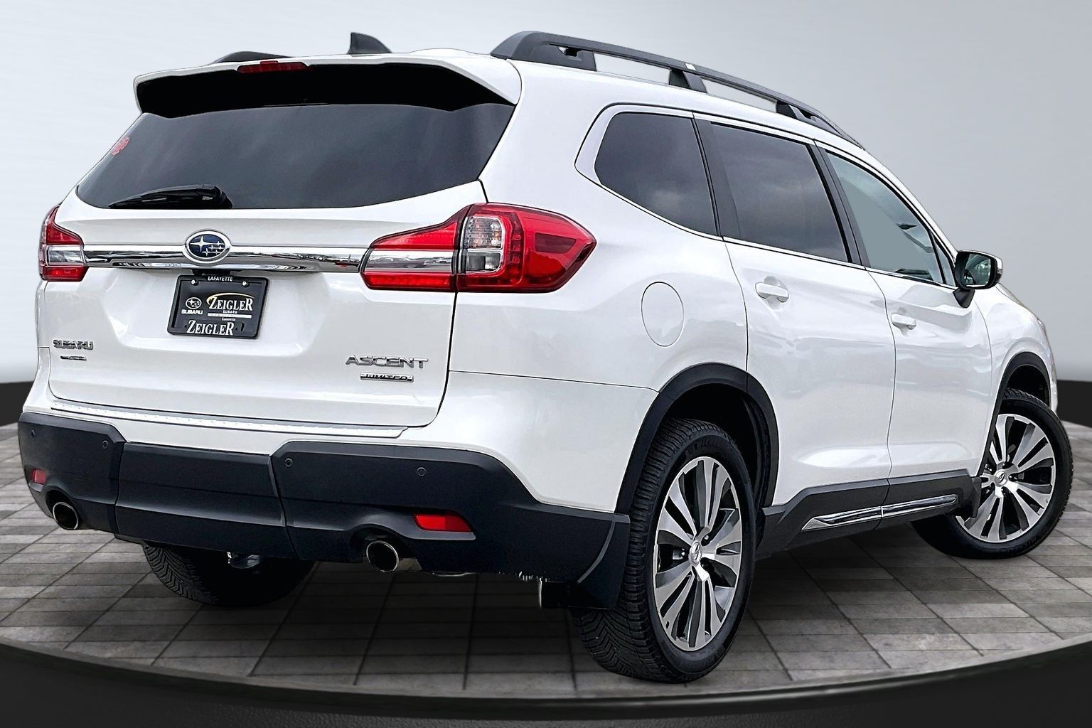 2020 SUBARU ASCENT - Image 2