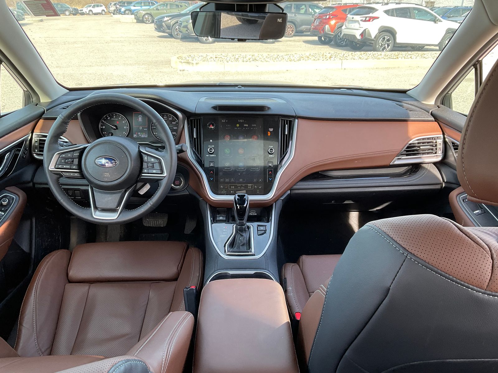 2025 SUBARU OUTBACK - Image 16