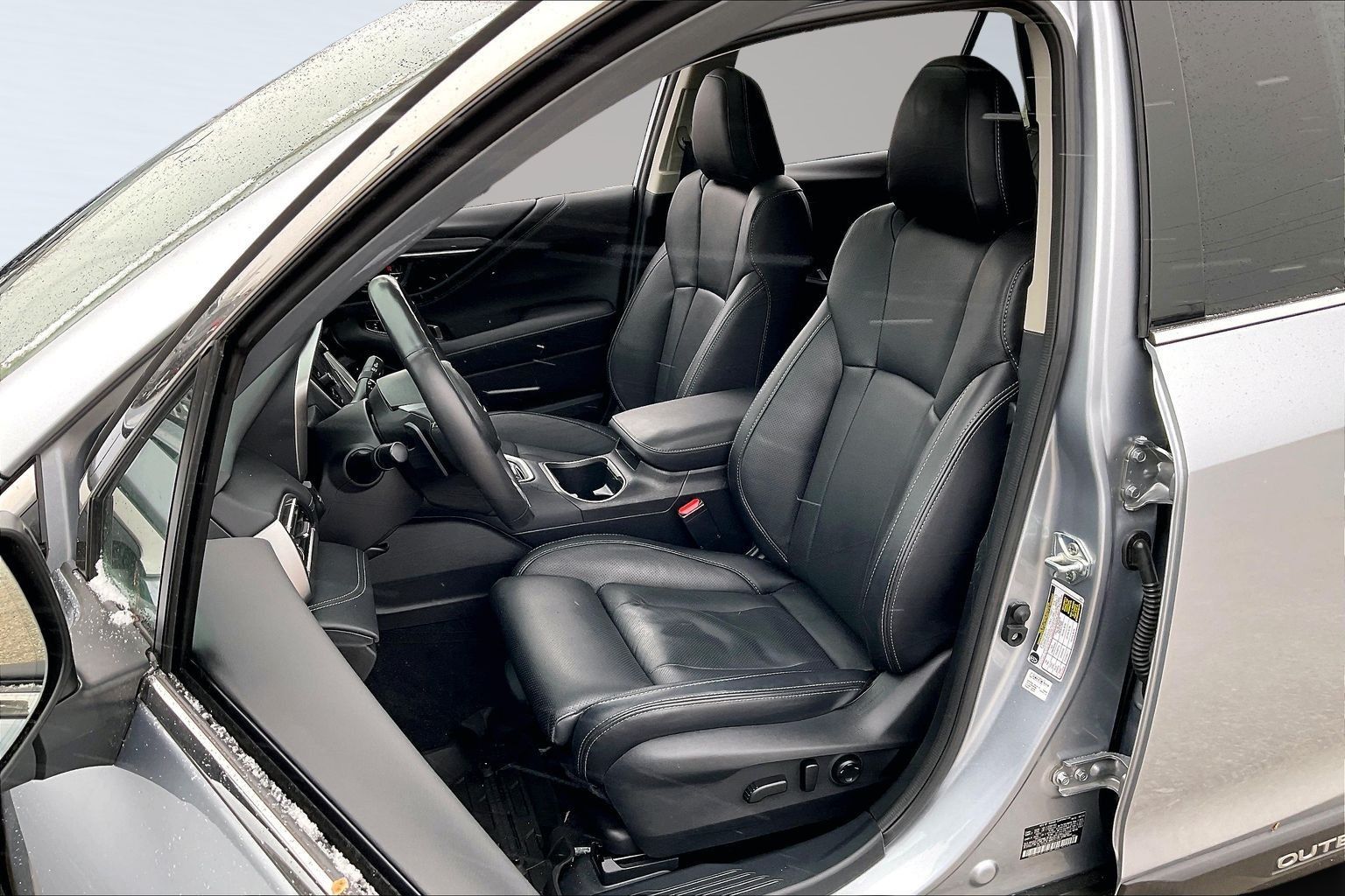 2025 SUBARU OUTBACK - Image 26