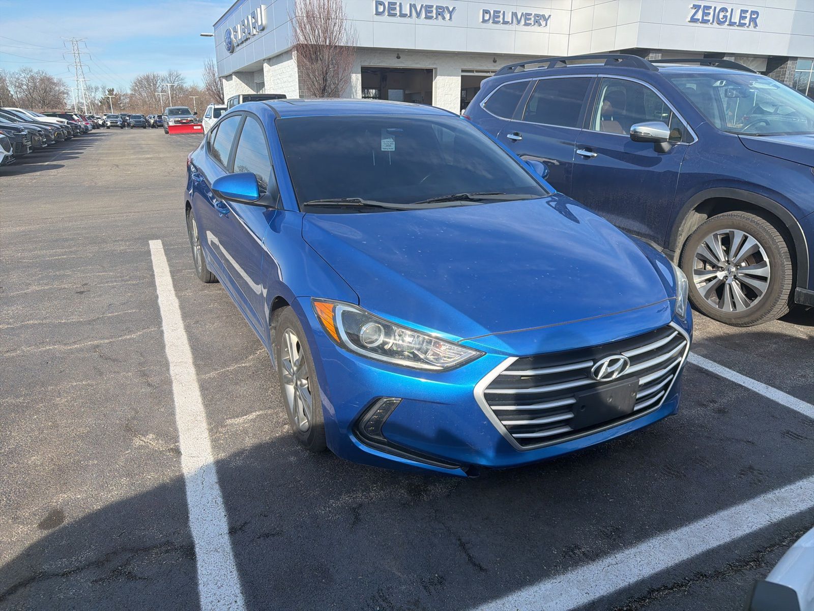 2017 HYUNDAI ELANTRA - Image 8