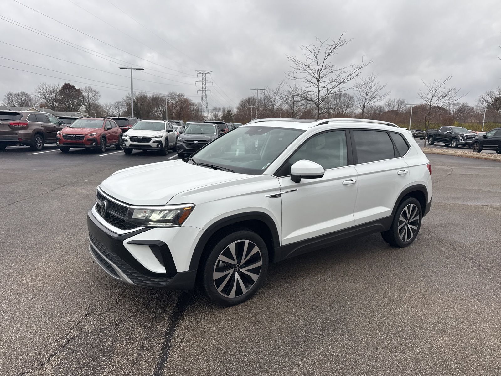 2023 Volkswagen Taos SE