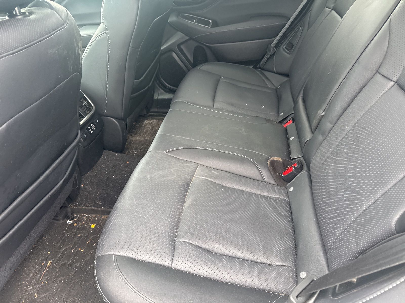 2024 SUBARU OUTBACK - Image 15