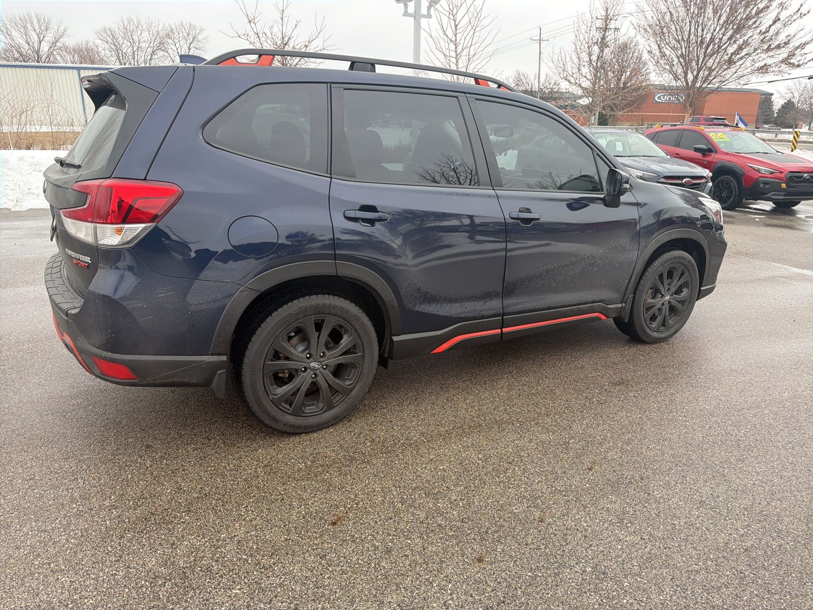 2020 SUBARU FORESTER - Image 11