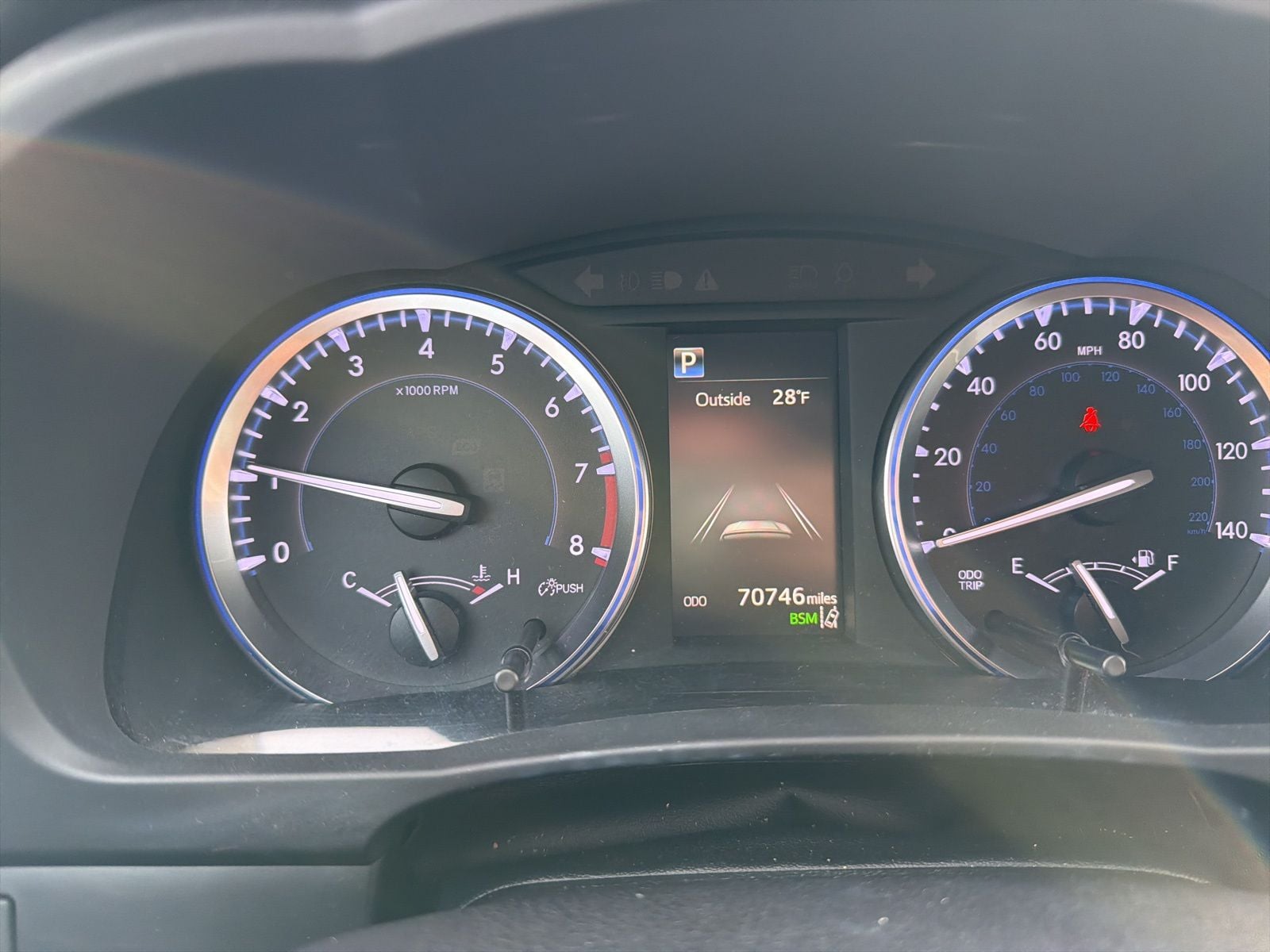 2019 TOYOTA HIGHLANDER - Image 10