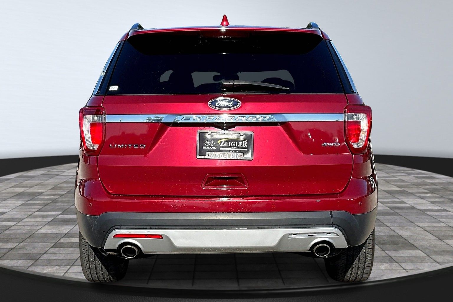 2017 Ford Explorer Limited photo 3