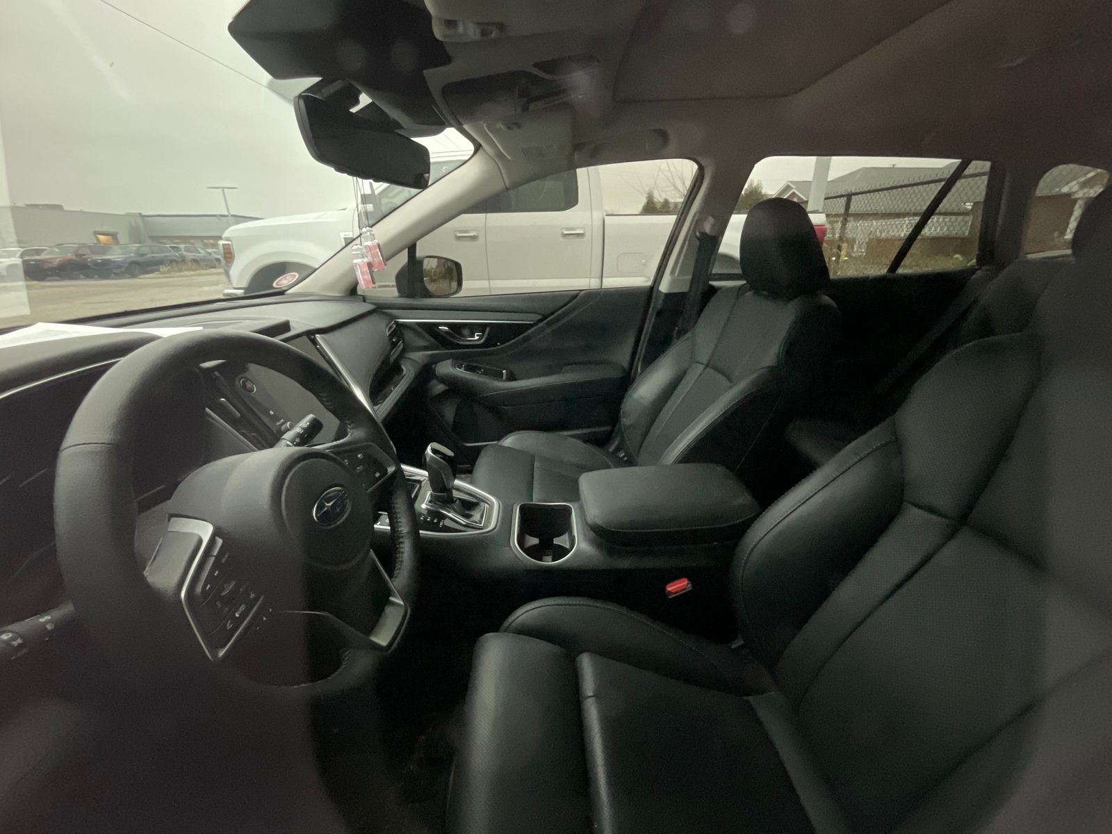 2024 SUBARU OUTBACK - Image 10