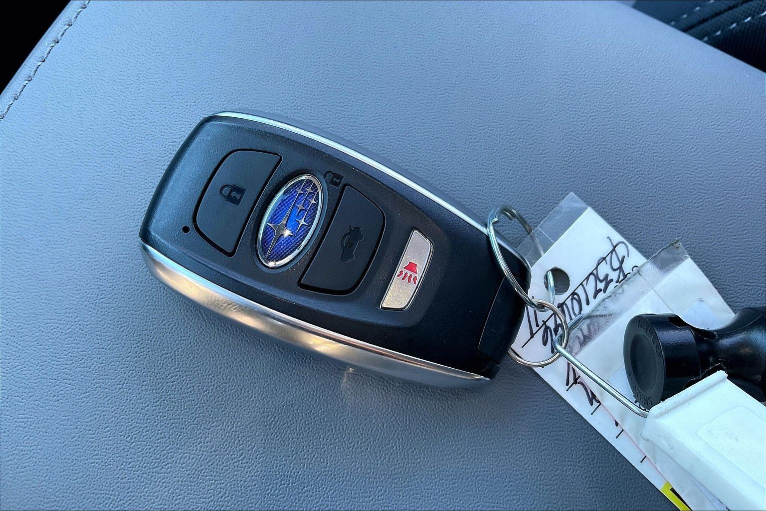 2025 SUBARU OUTBACK - Image 9