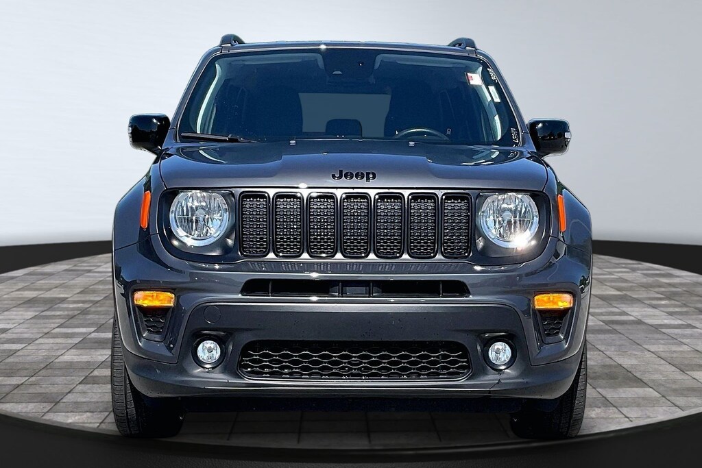Used 2023 Jeep Renegade Altitude SUV
