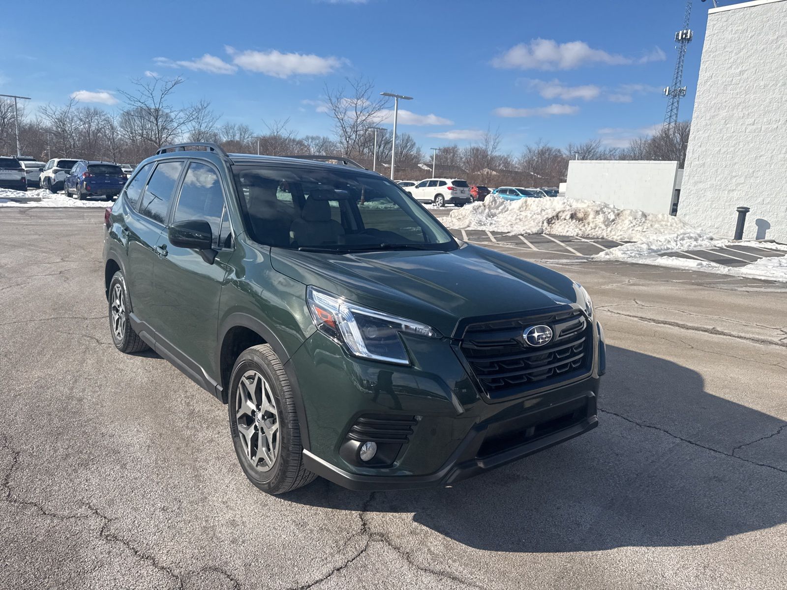 2023 SUBARU FORESTER - Image 35