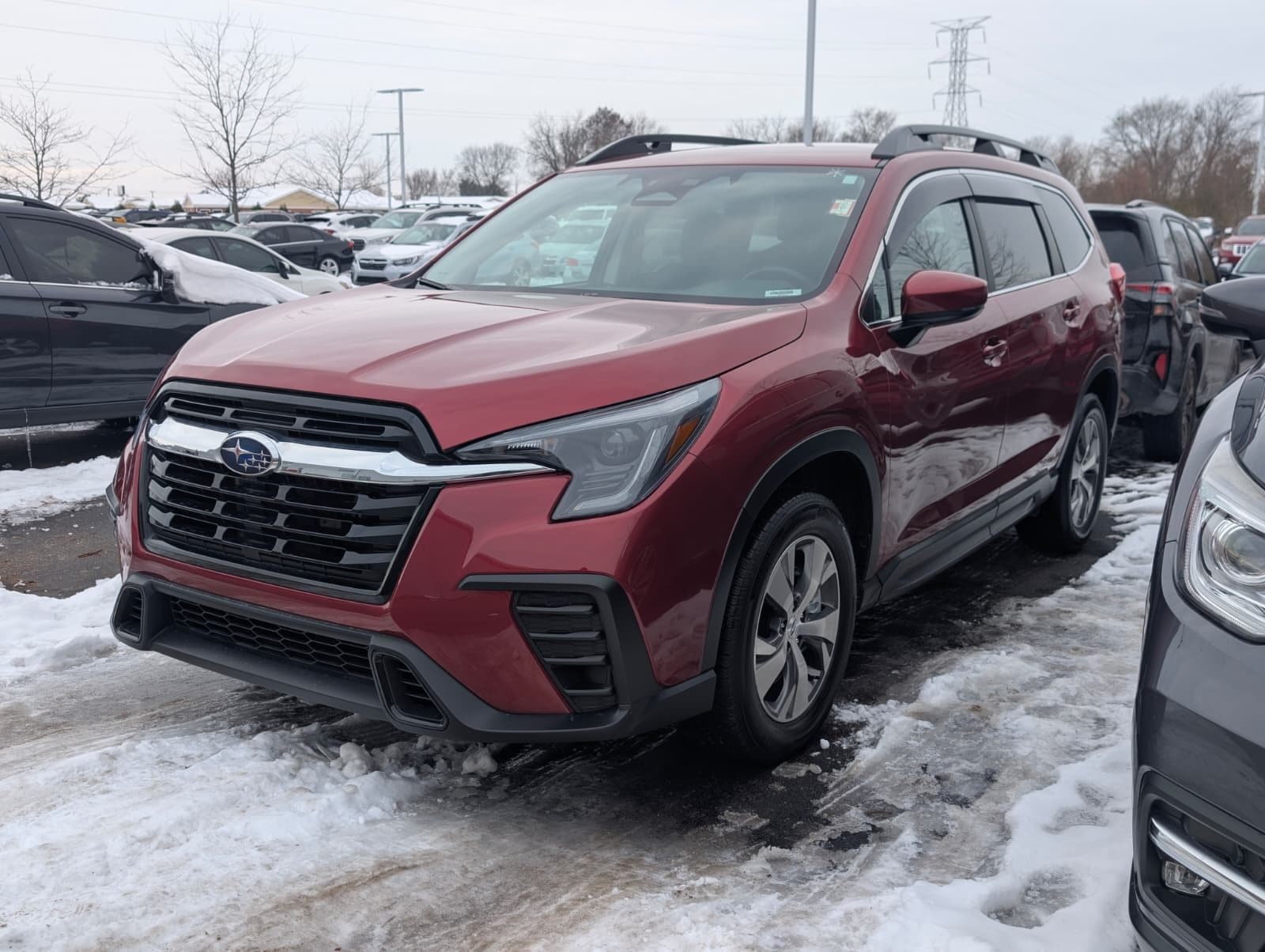 2025 Subaru Ascent Premium's photo