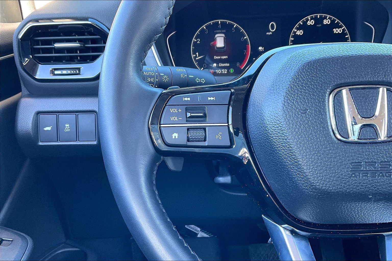 2023 HONDA PILOT - Image 18