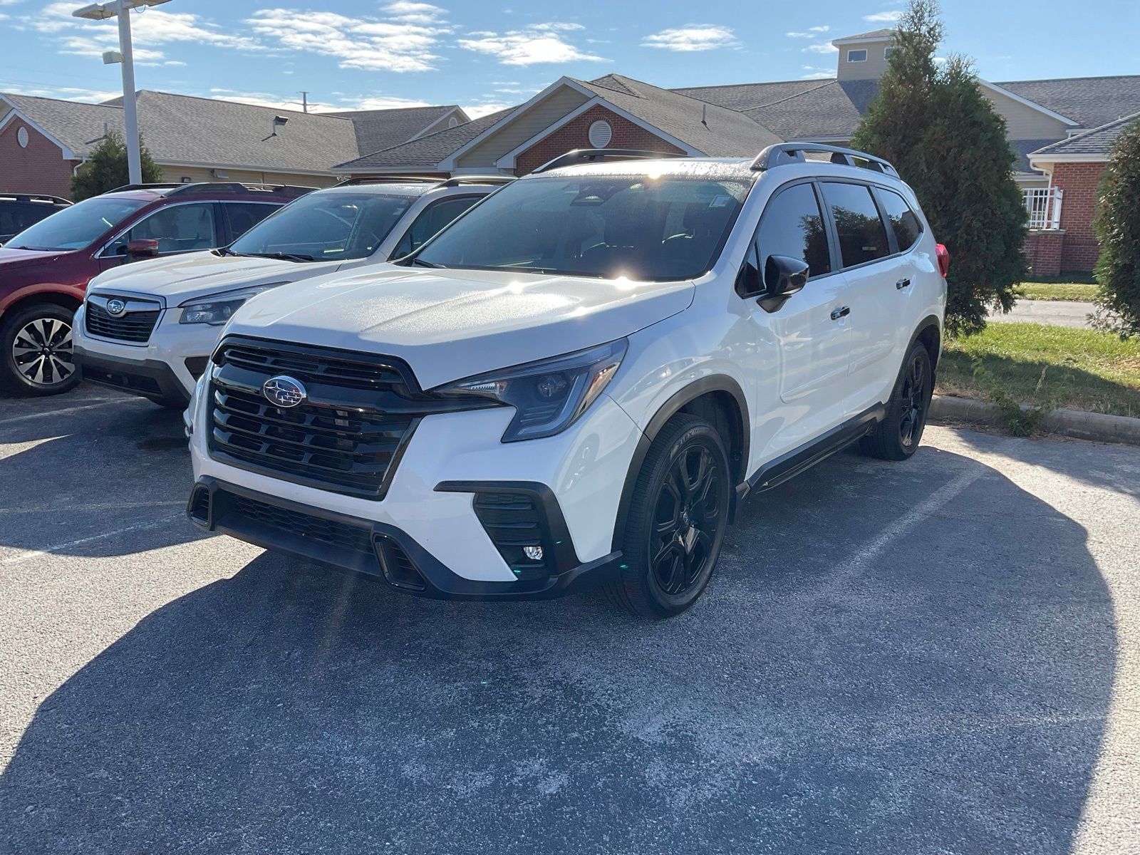 2024 Subaru Ascent Touring's photo