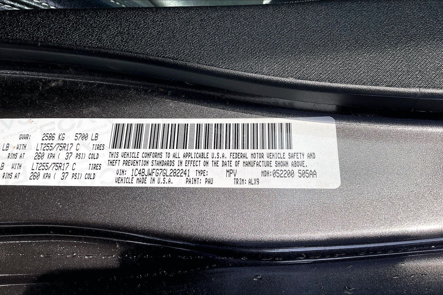 2016 JEEP WRANGLER - Image 32