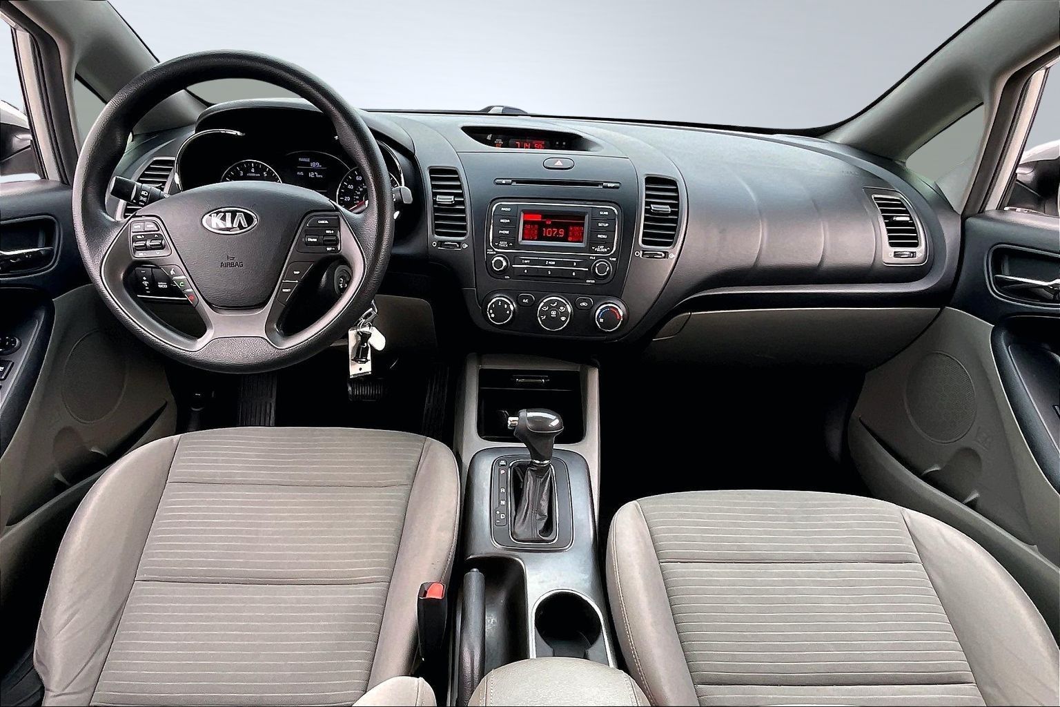 2014 KIA FORTE - Image 14