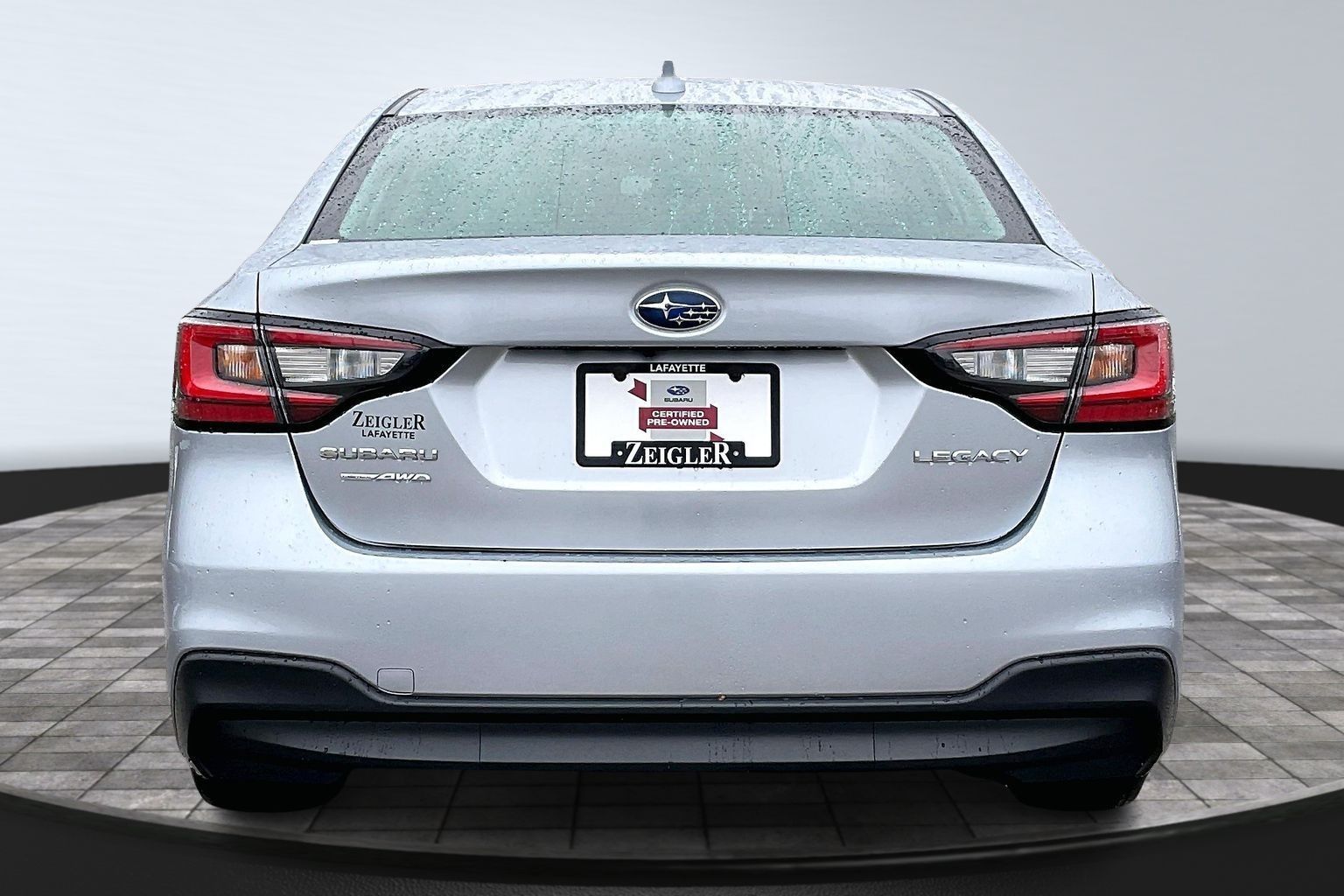 2025 SUBARU LEGACY - Image 4
