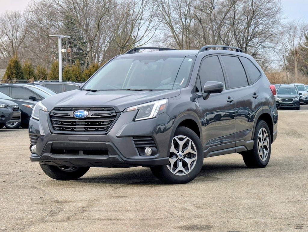 Used 2023 Subaru Forester Premium SUV