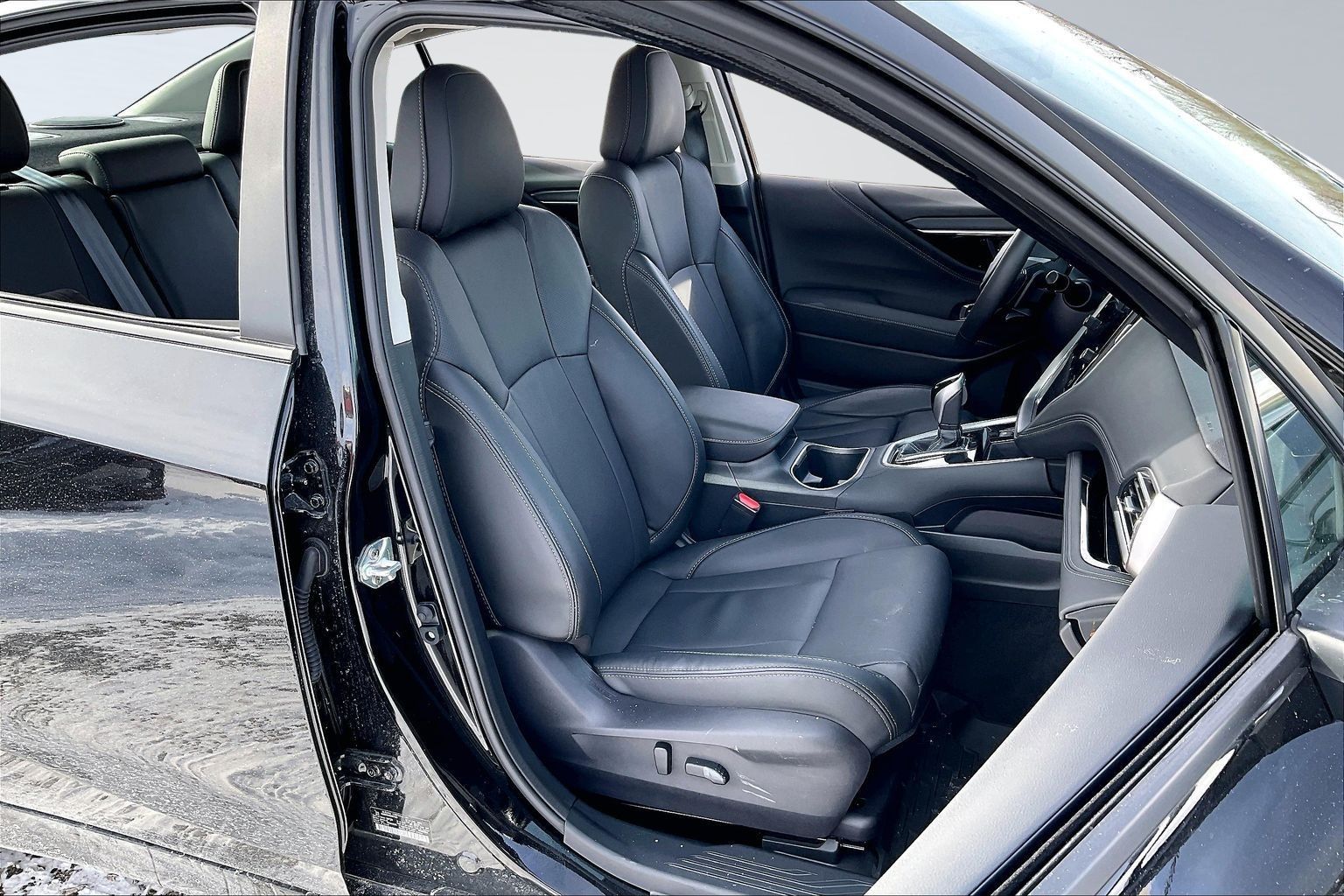 2025 SUBARU LEGACY - Image 5