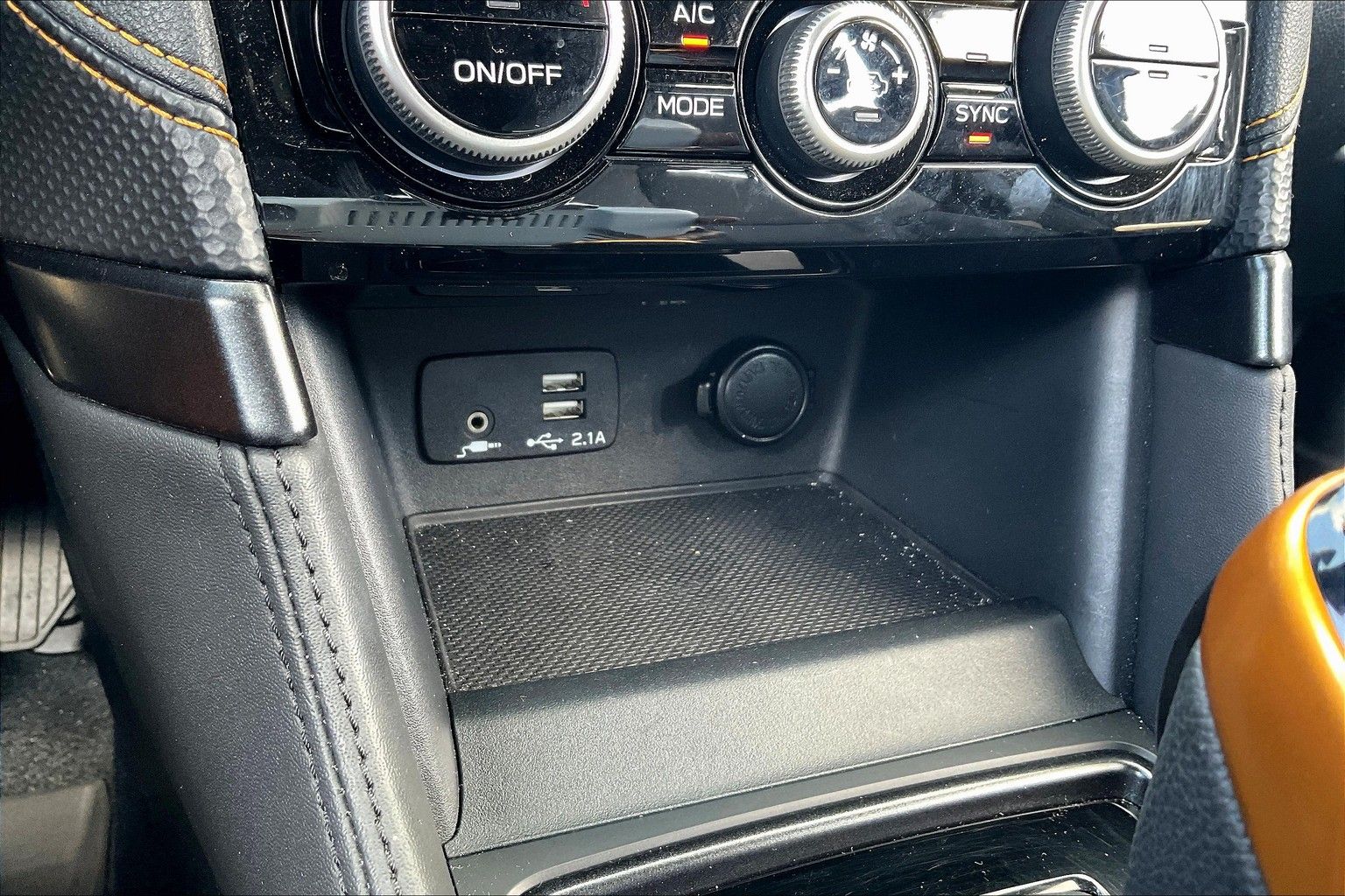 2024 SUBARU FORESTER - Image 25