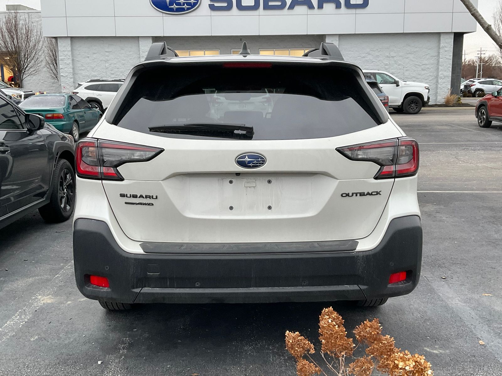 2025 SUBARU OUTBACK - Image 34