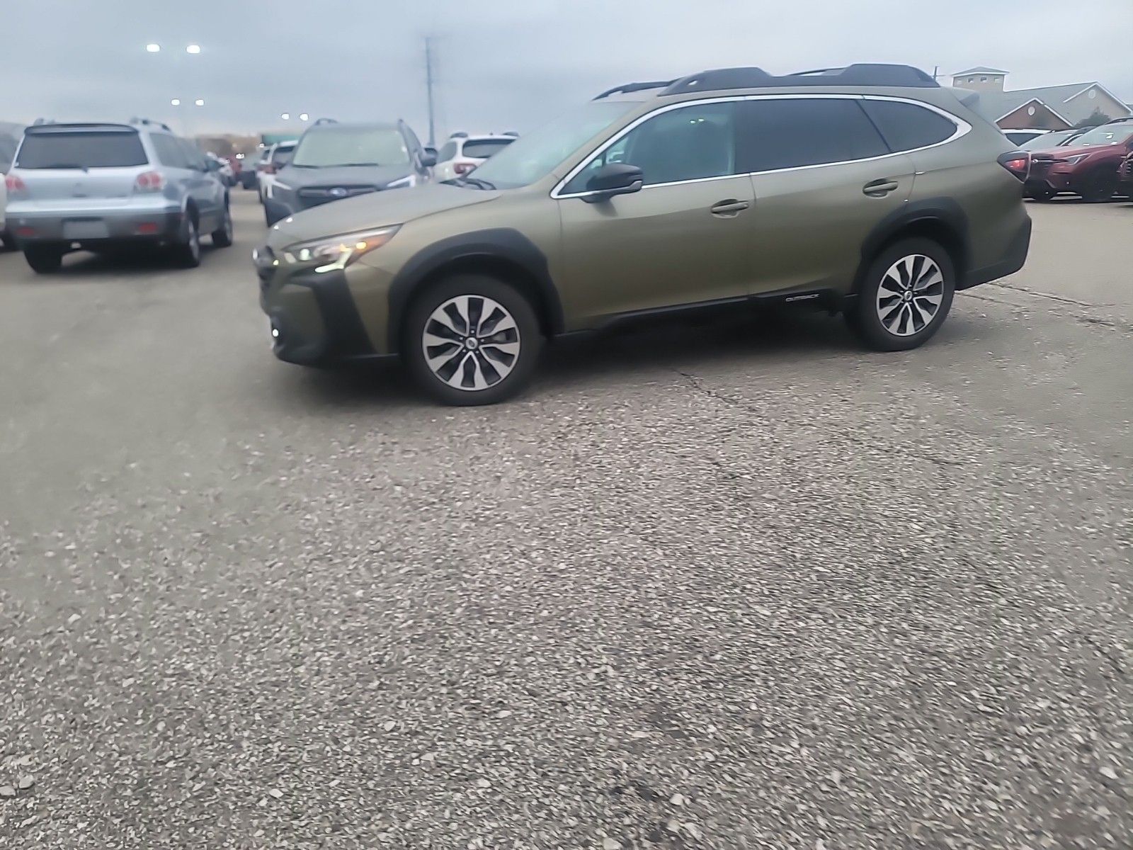 2024 SUBARU OUTBACK - Image 1
