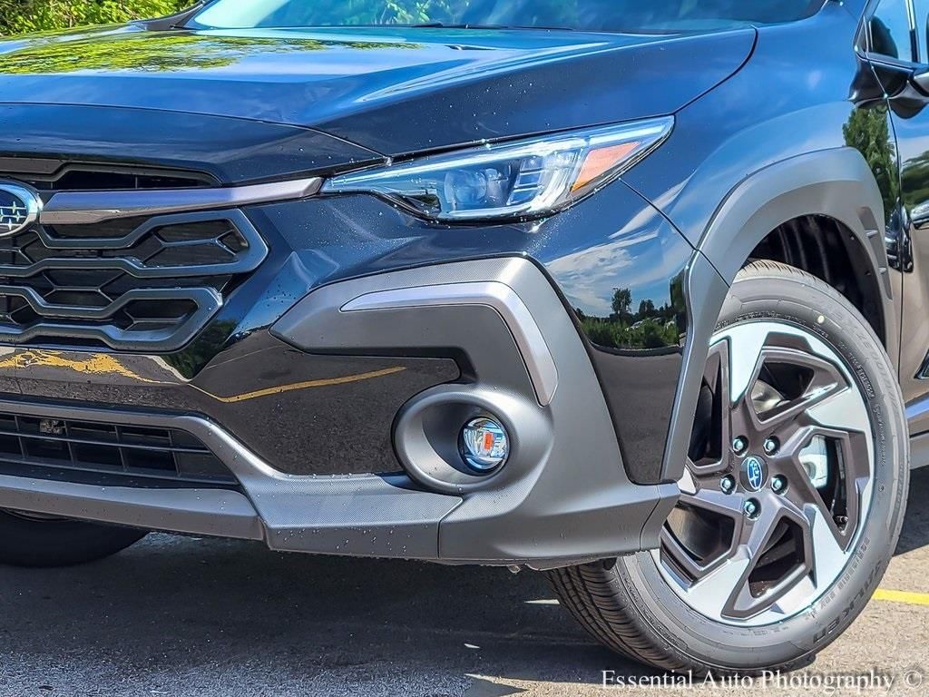 2025 Subaru Crosstrek Limited photo 2