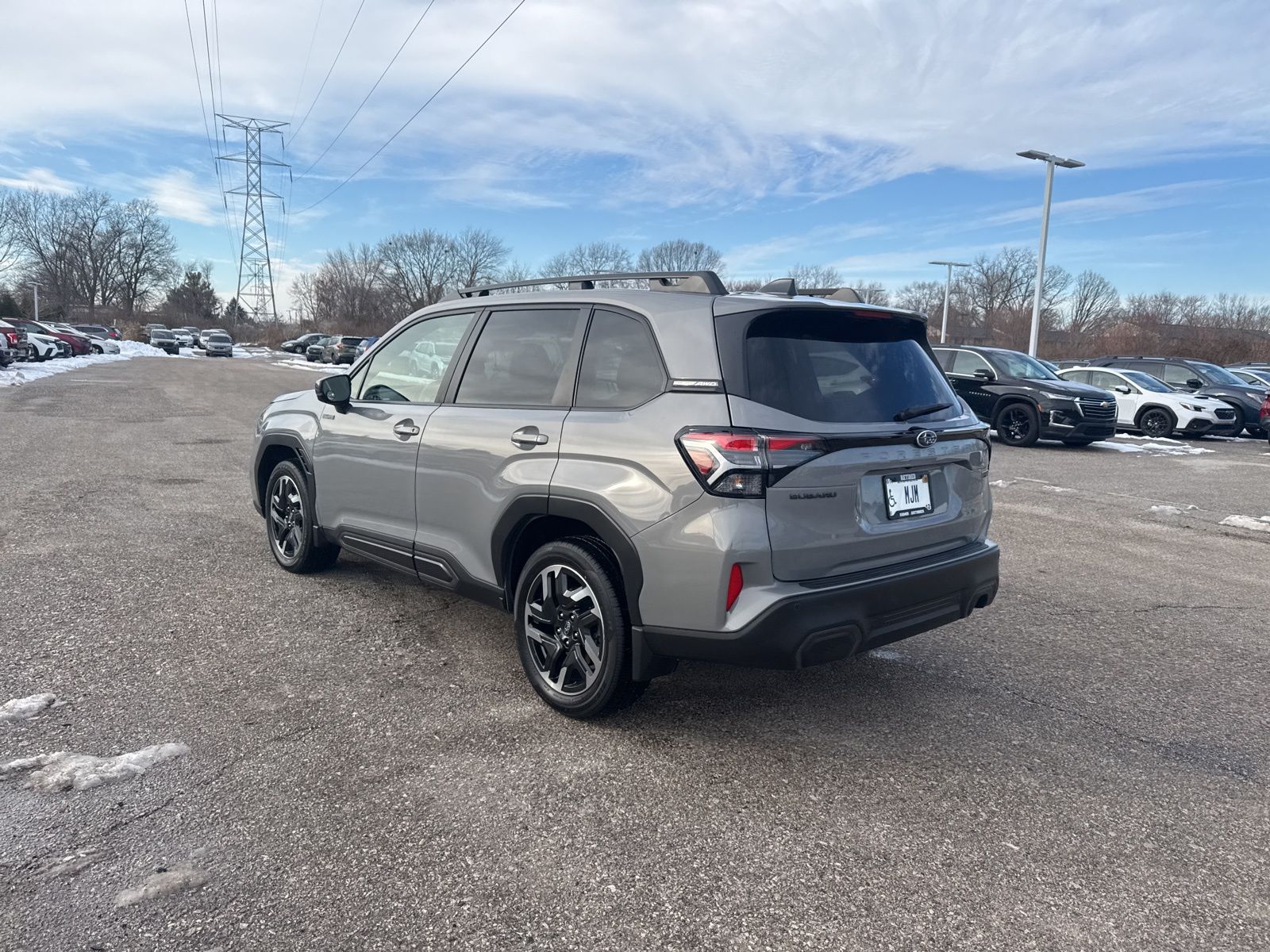 2025 SUBARU FORESTER - Image 17