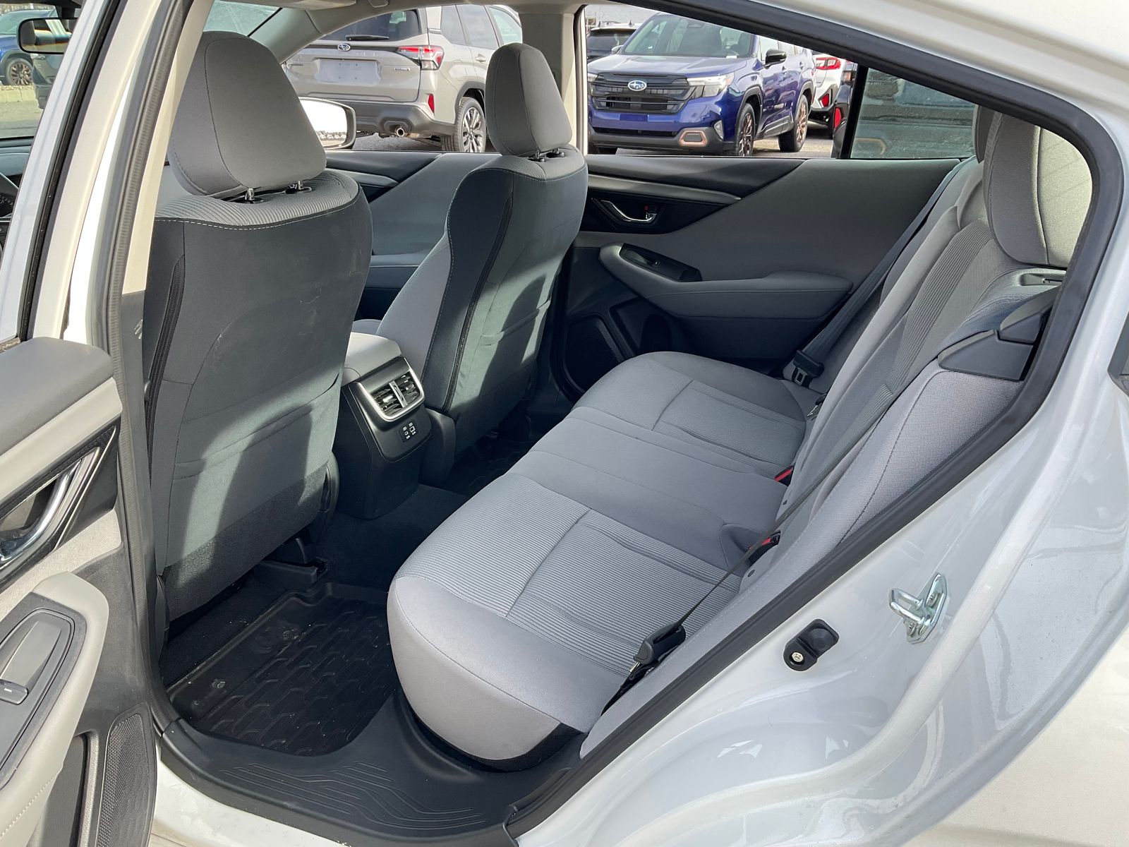 2025 SUBARU LEGACY - Image 27