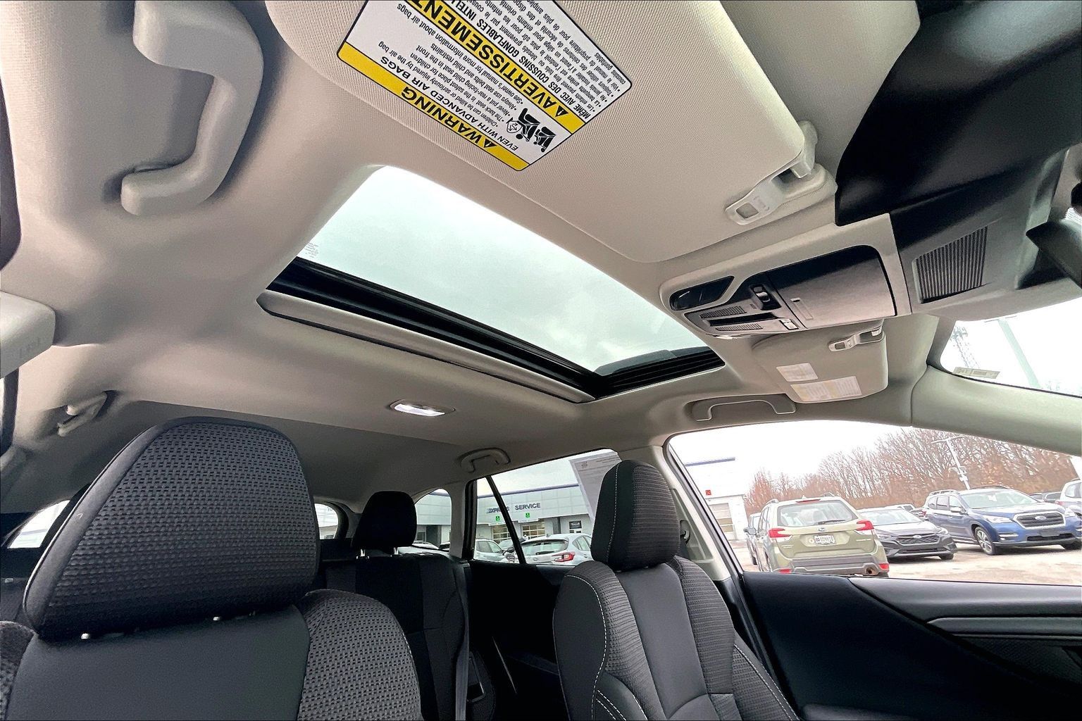 2025 SUBARU OUTBACK - Image 16