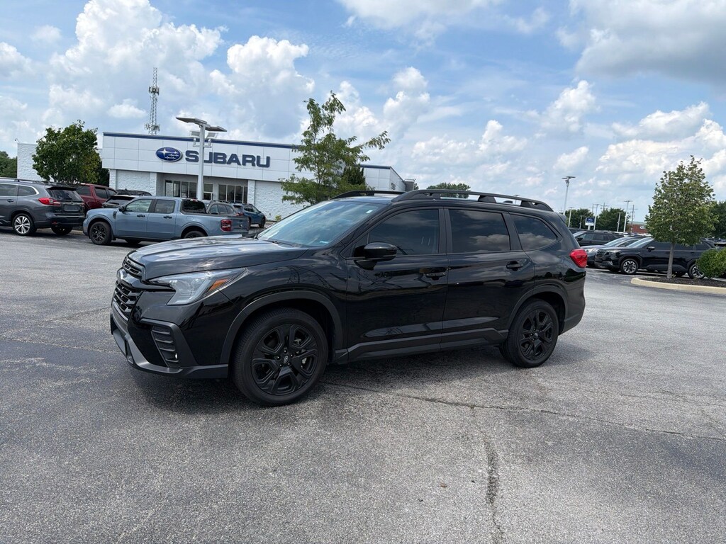 Used 2025 Subaru Ascent Onyx Edition SUV